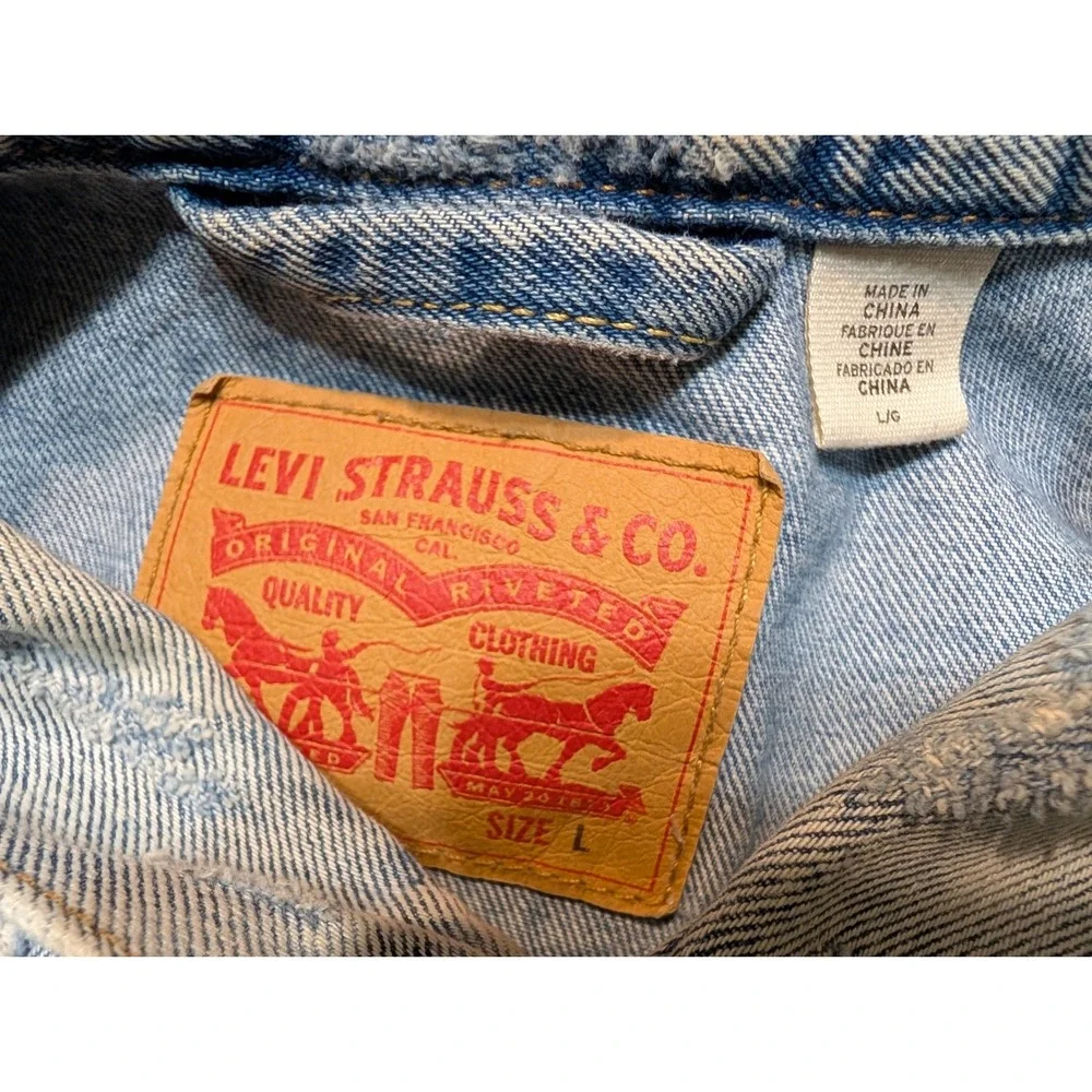 Levis Distressed Denim Trucker Jacket Mens Size L Blue‎ Jean - Picture 2 of 6